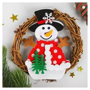 Набор для творчества - создай новогоднее украшение «Венок - снеговик с ёлочками»