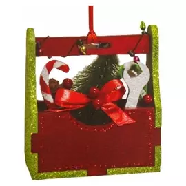 Набор для творчества - создай ёлочное украшение «Коробочка с подаркми и ёлочкой»