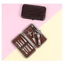 Набор маникюрный «Рептилия», 8 предметов, цвет коричневый
