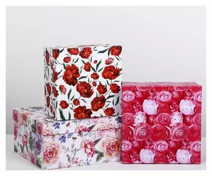 Набор подарочных коробок 3 в 1 «Цветы», 18 × 18 × 10‒22 × 22 × 12 см