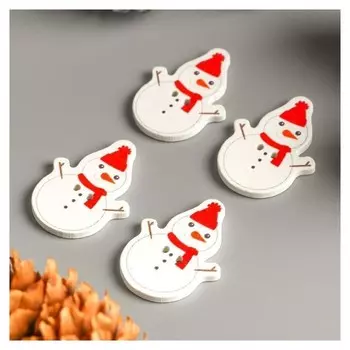 Набор пуговиц для творчества дерево "Снеговик в шапке и шарфике" набор 15 шт 3,4х2,5 см