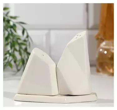 Набор солонка и перечница "Геометрия", белый, 14,5 х 10,8 см