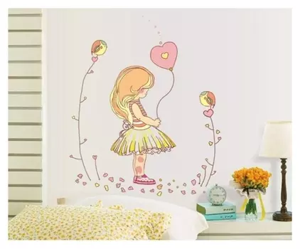 Наклейка пластик интерьерная цветная "Малышка с шариком-сердцем" 50х70 см