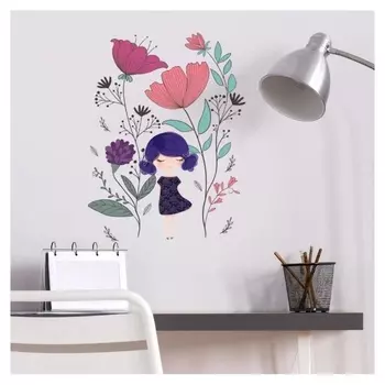 Наклейка пластик интерьерная цветная "Малышка в цветах" 20х30 см