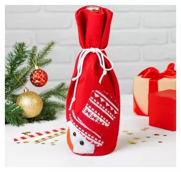 Одежда на бутылку «Снеговик в шляпке», на завязках