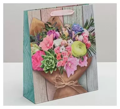 Пакет ламинированный вертикальный «Поздравляю!», ML 23 × 27 × 8 см