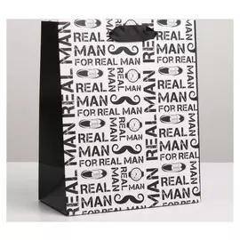 Пакет ламинированный вертикальный «С характером», MS 18 × 23 × 10 см