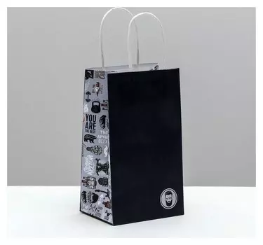 Пакет подарочный крафтовый «Крутой», 12 × 21 × 9 см