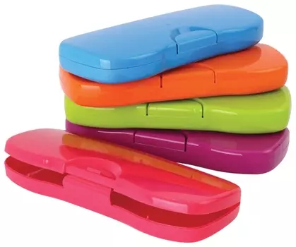 Пенал-футляр "Intensive", пластиковый, непрозрачный