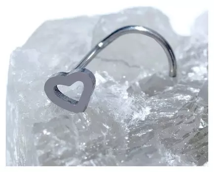 Пирсинг в нос (Нострил) "Сердце", цвет серебро