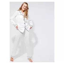 Пижама женская (Сорочка, брюки) Minaku: Light Touch цвет белый, р-р 54