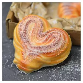 Пластиковая форма "Плюшка"