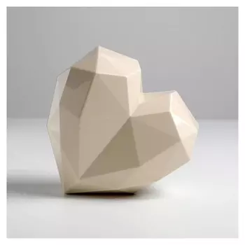 Подарочная коробка «Белое сердце», 18 × 18 × 12.5 см 5195136