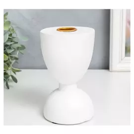 Подсвечник полистоун "Норланд" белый 13х7,5х7,5 см