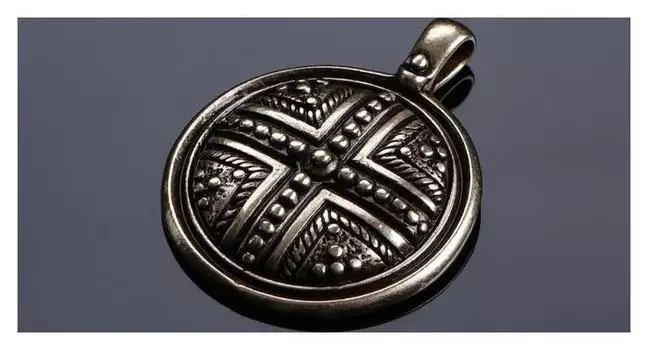 Подвеска оберег «Щит скандинавский» латунь высота 37, ширина 30