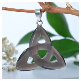 Подвеска трикветр "Агат чёрный"