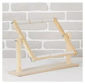 Пяльцы-рамка для вышивания, 30 × 30 см, с подставкой, цвет светлое дерево