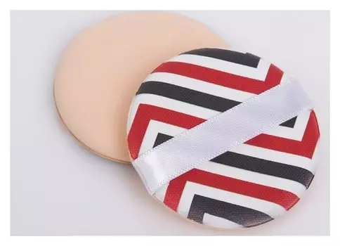 Пуховка для нанесения косметики с держателем разноцветный