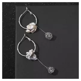 Серьги-кольца "Россыпь жемчуга", цвет белый в серебре