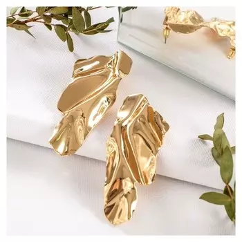 Серьги металл "Атмосфера" абстракция, цвет золото