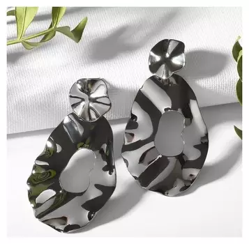 Серьги металл "Атмосфера" капля, цвет серый