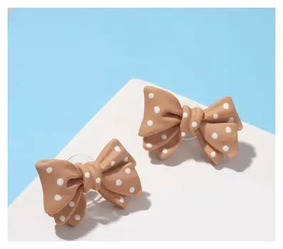 Серьги пластик "Бантики" милота, цвет бежево-белый