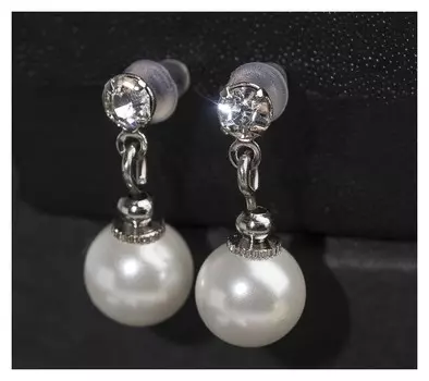 Серьги с жемчугом "Невеста" бусины D=1, со стразами, цвет белый