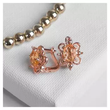 Серьги со стразами "Эдель" овал в цветке, цвет золото