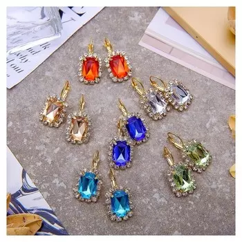 Серьги со стразами "Прямоугольник" вечеринка