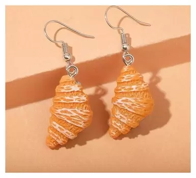 Серьги "Вкусняшка" рогалик, цвет тёмно-бежевый