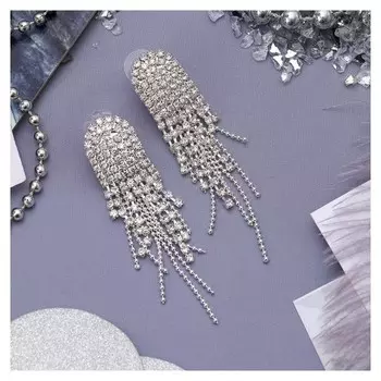 Серьги висячие со стразами "Голливуд" водопад, цвет белый в серебре