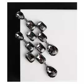 Серьги висячие со стразами "Иллюзион" узор, цвет серый