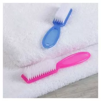 Щётка для маникюра и педикюра прямоугольная