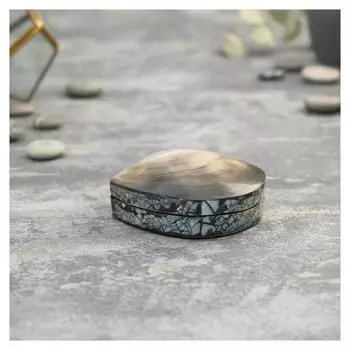 Шкатулка "Сатий" 10х7х4 см ракушка