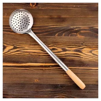 Шумовка для казана узбекская 47см, диаметр 12см, светлая деревянная ручка