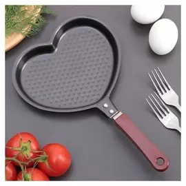 Сковорода 17 см "Сердце"