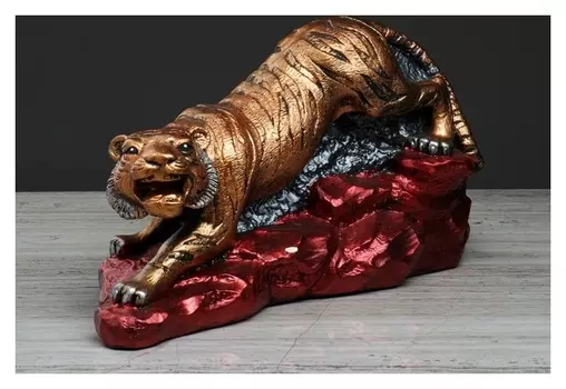 Статуэтка "Тигр на камнях" бронзовый цвет