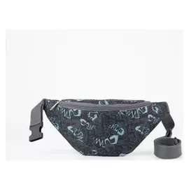 Сумка поясная, отдел на молнии, регулируемый ремень, цвет чёрный