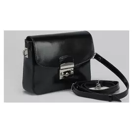 Сумка женская, отдел на клапане, длинный ремень, цвет чёрный