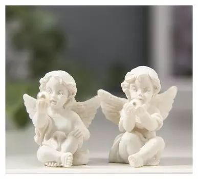 Сувенир "Ангелочек рассматривает жемчужину"