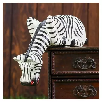 Сувенир дерево "Зебра тася подглядывает" 19х11х5 см