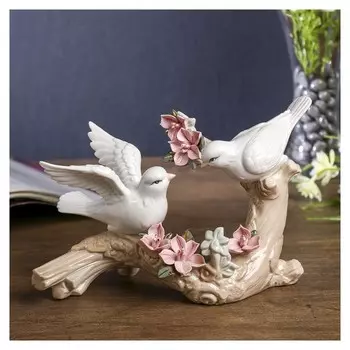 Сувенир "Две птички на ветке с цветами" 13х21х9 см