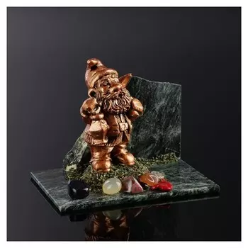 Сувенир "Гном", 8х12х9 см, змеевик, гипс