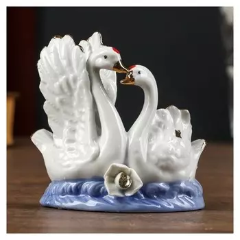 Сувенир керамика "2 лебедя с розой" 10х5,5х11 см