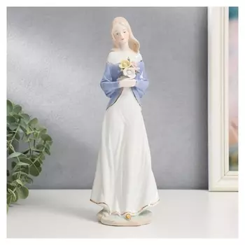 Сувенир керамика "Девушка с букетом" 30х10х9 см