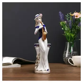 Сувенир керамика "Девушка с саксофоном у колонны" 28х9х6,5 см