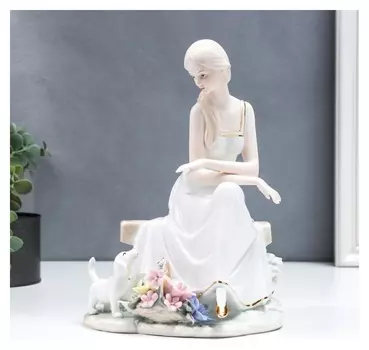 Сувенир керамика "Девушка с собачкой" 30х18х13 см