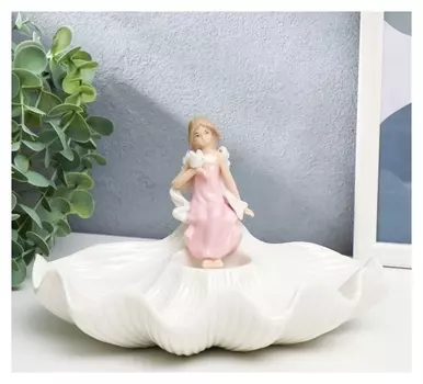 Сувенир керамика подставка "Девочка в розовом платье, с голубем" фигурная 11х15х19,5 см