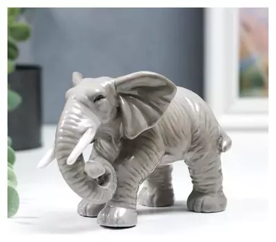 Сувенир керамика "Серый слон - хобот закручен" 10,5 см