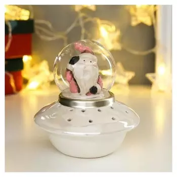 Сувенир керамика свет "Дед мороз в розовом наряде на космическом корабле" 12х11х11 см